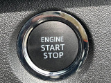 【スマートキー・プッシュスタート】鍵を挿さずにポケットに入れたまま鍵の開閉、エンジンの始動まで行えます。