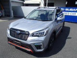 SUBARU Value Choiceは1年間、走行距離無制限のSUBARUあんしん保証が付きます。
