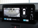 バックをするとき自動でリアの様子が映る『リアカメラ』付き!ナビ画面で確認しながらバックができますから安心ですね。でも、目視も大切ですよ!安全第一でお願いします!