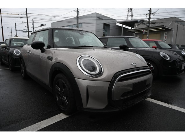 ミニ クーパー D プレミアム プラスパッケージ DCT