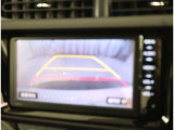 バックガイドモニターで、後方を確認しながら安心して駐車することができます。運転初心者も熟練者も必須の機能ですよ!