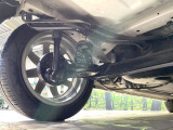 お車を安心してお乗りいただく為には、足回りの定期点検が欠かせません。サービスサポート(有償保証)では無料点検もご提供しており、安心のカーライフをお過ごしいただけるサポート体制が整っています。