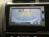 バックカメラが付いているので後方確認が非常にしやすいです。今や運転初心者も熟練者も必須装備!ついていて損はないですね♪