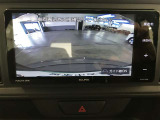 バックガイドモニターで、後方を確認しながら安心して駐車することができます。運転初心者も熟練者も必須の機能ですよ!