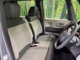 運転席シート廻りは使用感も少なく、良好な状態となっています。前オーナー様が丁寧に使っていたことがよくわかりますね。