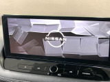 【メーカー純正ナビ】インテリアに溶け込むスタイリッシュな「専用設計」メーカーナビを装備♪視認性や操作性など基本性能にも優れ、より上質なカーライフをお楽しみいただけます。