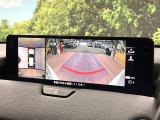【360&deg;ビューモニター】専用のカメラにより、上から見下ろしたような視点で360度クルマの周囲を確認することができます☆死角部分も確認しやすく、狭い場所での切り返しや駐車もスムーズに行えます。