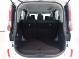 ワゴンならではの広々としたラゲージスペースを備えています。ライフスタイルに合わせていろいろな物を積み込めます!