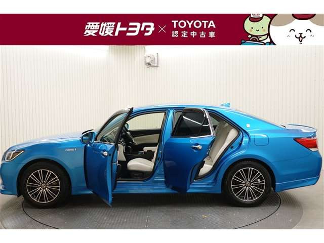 トヨタ クラウンアスリート 2.5 G4JPNカラーセレP の中古車詳細