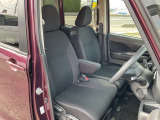 ゆとりのある空間とくつろぎ感のある運転席&助手席シートは様々なシーンのドライブをサポートしてくれます☆