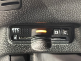 いまや快適なカーライフに欠かせないETCが付いています。