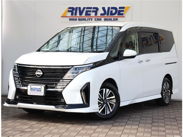 セレナ 1.4 e-POWER ハイウェイスターV ワンオーナー フロントダイナミックパック