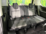 3列目シートはもちろん状態良好☆大人でもゆったりと座って頂けますので、大人数でのお出かけもラクラクです♪ご家族で、気の知れた仲間で、ドライブに行くのが楽しみですね♪