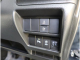 各種機能の操作は運転席から簡単に行えます♪必要に応じてスイッチ一つで簡単に操作いただけます!