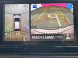 ★アラウンドビューモニター装備ですので、バックや縦列駐車の際に上から見た映像があなたを安心サポート!一度使ったらやめられない!