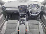 XC40 B4 AWD Rデザイン 4WD 