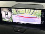 【360&deg;ビューモニター】専用のカメラにより、上から見下ろしたような視点で360度クルマの周囲を確認することができます☆死角部分も確認しやすく、狭い場所での切り返しや駐車もスムーズに行えます。