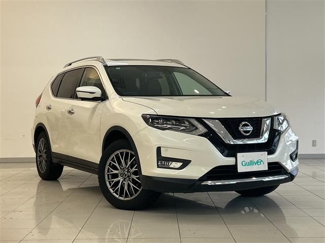 エクストレイル 2.0 20Xi 4WD 4WD サンルーフ