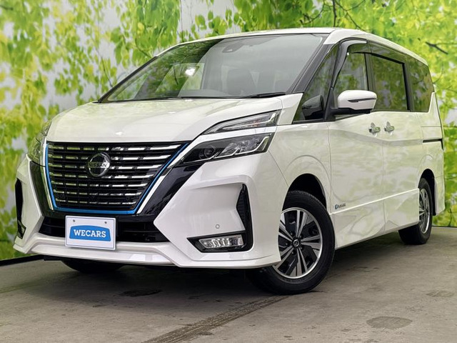 セレナ 1.2 e-POWER ハイウェイスターV