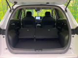 後席を格納すると、これだけの広さが!シーンに合わせたシートアレンジで、大きな荷物も積むことが出来ます♪