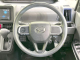 ステアリングも使用感が少なく、きれいな状態となっております♪