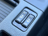 【シートヒーター】寒い日に重宝するシートヒーター!エアコンより早く温まってくれるので寒がりの人も安心ですね♪エアコンの温風は乾燥するから苦手、という方にもをおすすめです。
