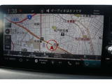 知らない所でもナビが付いていると安心ですよね♪画面と音声で道案内してくれて運転が快適になります☆