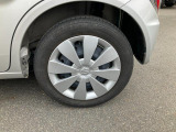 ホイールはスチールです!フルホイールカバー装着です!
