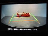 バックガイドモニターを装備しています、車庫入れもラクラクです。