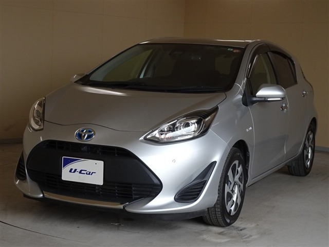 アクア 1.5 S スタイルブラック 