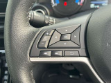 ステアリングスイッチ付いてます。