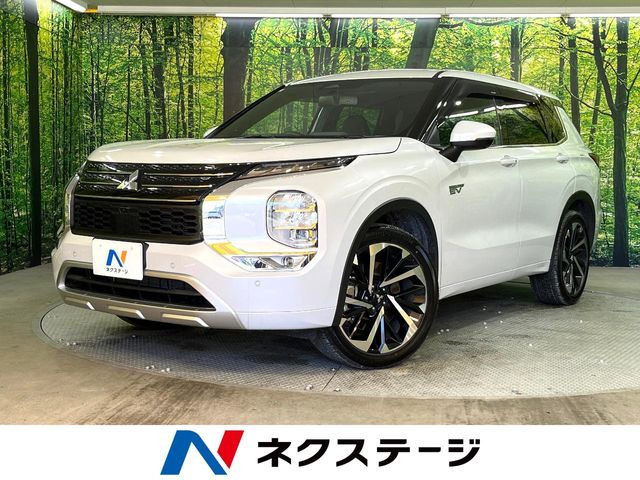 アウトランダー PHEV 2.4 P 4WD 