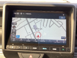 純正メモリーナビ フルセグTV視聴出来ますのでドライブも楽しいですね♪