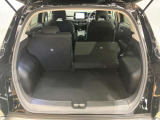 【ラゲッジルーム】後部座席を倒せば大きな荷物も積むことが出来ます!