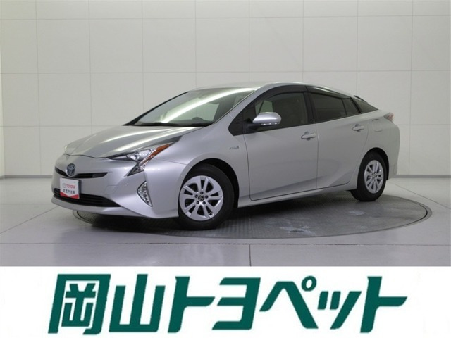 トヨタ プリウス 