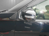 ドアミラーにもウインカーが付いています。