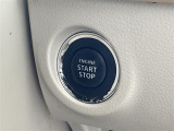 【 スマートキー・プッシュスタート 】鍵を挿さずにポケットに入れたまま鍵の開閉、エンジンの始動まで行えます。
