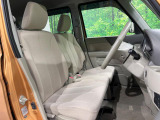 運転席シート廻りは使用感も少なく、良好な状態となっています。丁寧に使われていたことがよくわかりますね。