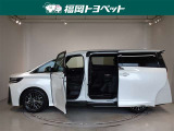 両側パワースライドドア付きだから、狭い駐車スペースなどでの 乗り降りラクラク!小さなお子さまのいるご家庭には嬉しい装備。