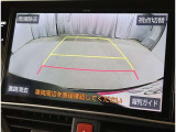 バックガイドモニターで、後方を確認しながら安心して駐車することができます。運転初心者も熟練者も必須の機能ですよ!