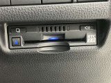 ETC車載器搭載しております。高速道路も料金支払いレーンに並ばず通過でき、とても便利です。ETCカードもお車購入時に入会する事ができます。お気軽にお問い合わせ下さい。
