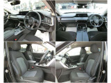 長時間の運転も疲れにくいシート設計となっております。黒で統一されていて、運転に集中できる車内空間になっています!