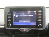 純正ディスプレイオーディオが付いています。