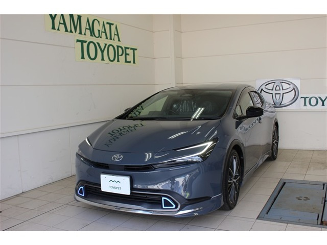 プリウス 2.0 G E-Four 4WD 