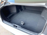 普段のお買い物や通勤、送迎等に十分な荷室スペースを確保しております。