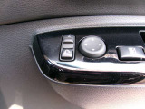 ドアミラーの鏡面の調節、格納は運転席からすべて操作できます!