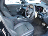 CLAクラス CLA200d AMGラインパッケージ 