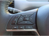 便利なステアリングオーディオスイッチが付いて走行中に便利です