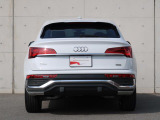 一目でAudiだと分かる特色を持つデザイン。