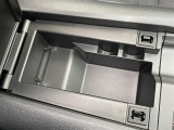 店舗にて現車の確認もいただけますので、お電話で在庫のご確認の上是非ご来店くださいませ。